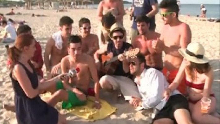 Vama Veche, luată cu asalt de turiştii străini